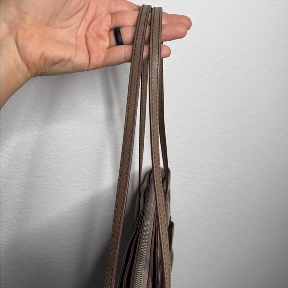 Hobo Leather Shoulder Tote Bag Brown Taupe Two Exterior Pockets Floral Lining - Picture 7 of 11